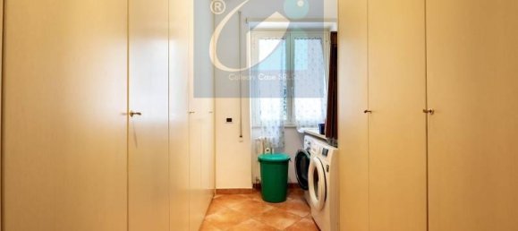 6 rooms Apartment in Rome, Italy No. 24219 22