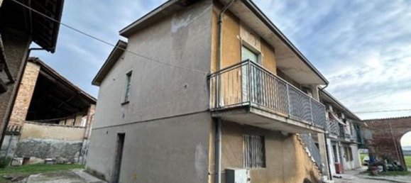 Casa de 2 habitaciónes en Casatisma, Italy No. 122626 9