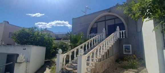 2 bedrooms House in Torrevieja, Spain No. 191288 5