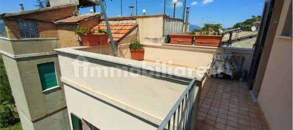 Дом с 4 спальнями в Монтефалько, Италия № 266115 31