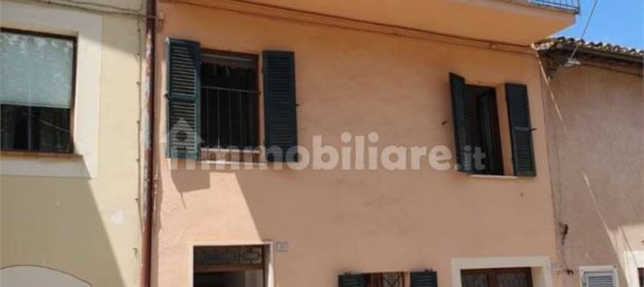 Дом с 4 спальнями в Монтефалько, Италия № 266115 3