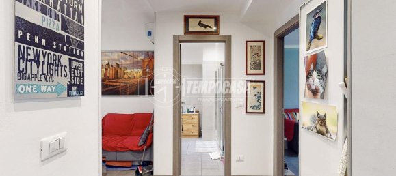 3 rooms Apartment in Turin, Italy No. 34923 4