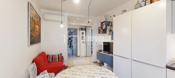 3 rooms Apartment in Turin, Italy No. 34923 7