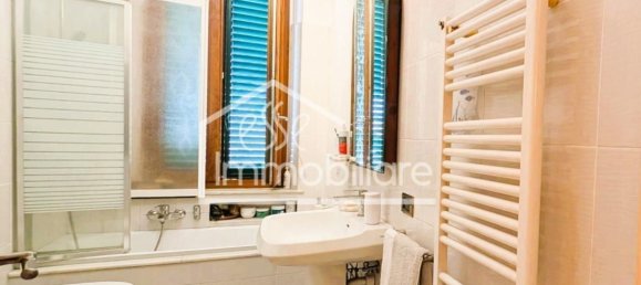 5 غرف نوم فيلا في Vinci, Italy رقم 323143 26