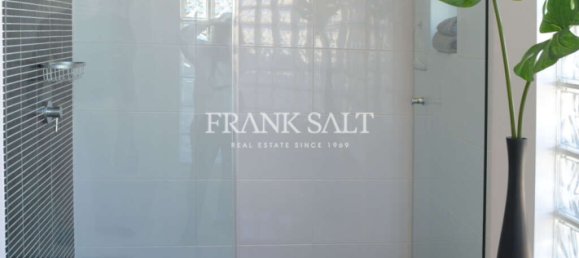 2 bedrooms Penthouse in Gzira, Malta No. 4116 8