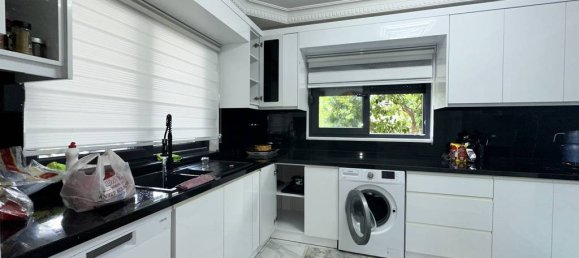 Villa 3+1 à Kargicak, Turkey No. 40502 5