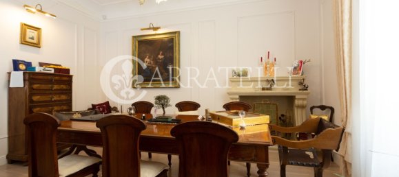 4 bedrooms Apartment in Florence, Italy No. 195300 4