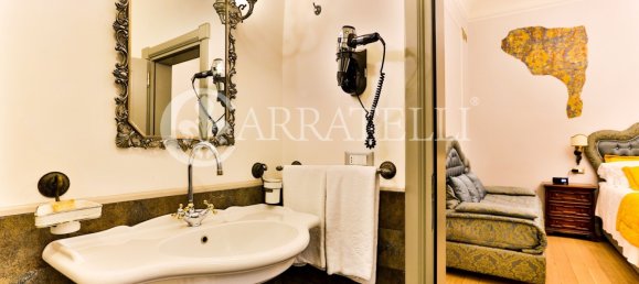 4 bedrooms Apartment in Florence, Italy No. 195300 17