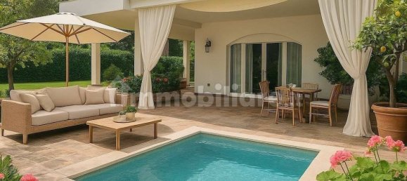 5 غرف نوم فيلا في Fiumicino, Italy رقم 350420 8