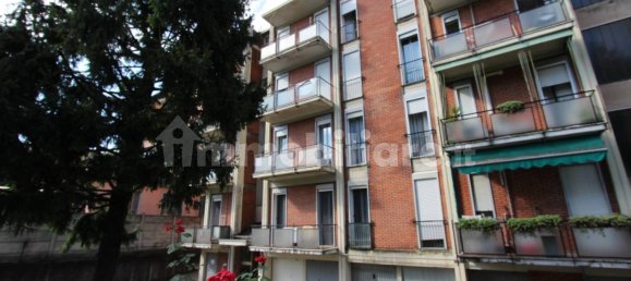 1 Schlafzimmer Wohnung in Milan, Italy, Nr. 379850 2