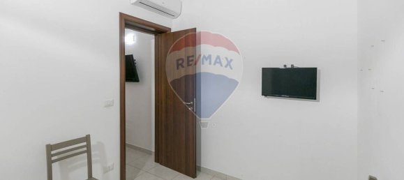 4 rooms Apartment in Avola, Italy No. 170724 7