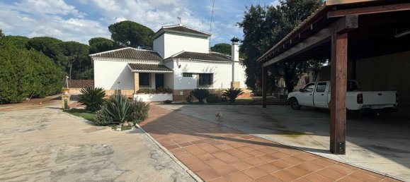 Casa de 4 dormitorios en Hinojos, Spain No. 26640 3