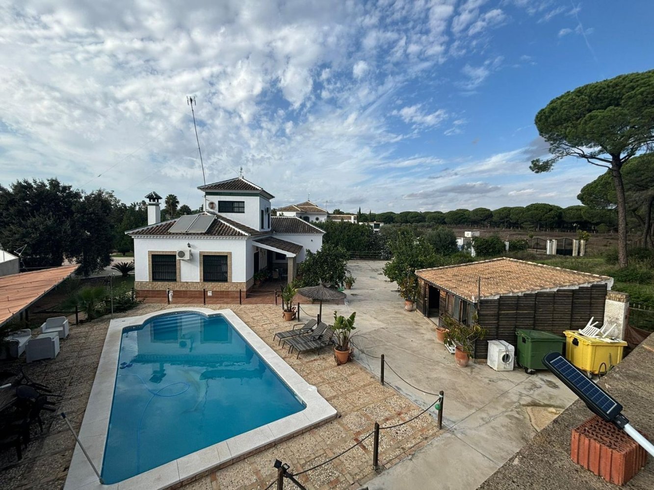 Casa de 4 dormitorios en Hinojos, Spain No. 26640