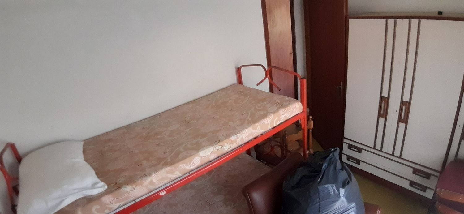 5 rooms Apartment in Sarzana, Italy No. 263420