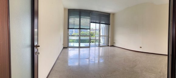 3 rooms Apartment in Brugherio, Italy No. 334582 11