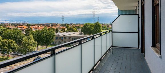 3 rooms Apartment in Brugherio, Italy No. 334582 17