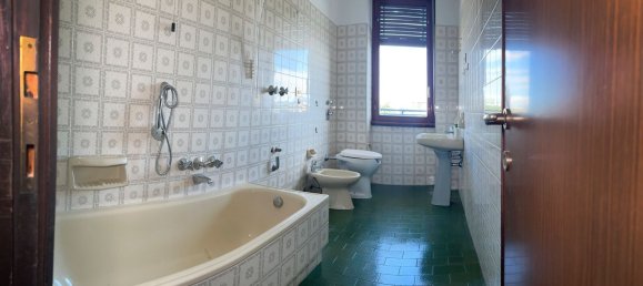 3 rooms Apartment in Brugherio, Italy No. 334582 7