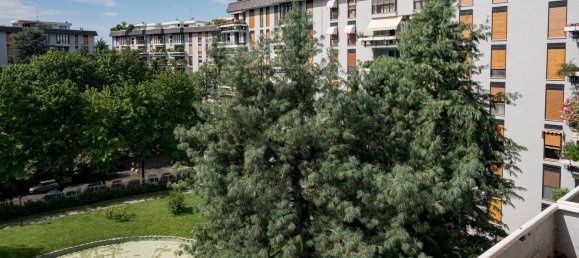 3 rooms Apartment in Brugherio, Italy No. 334582 9