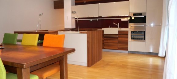 4 rooms Apartment in Hernals, Austria No. 190726 3