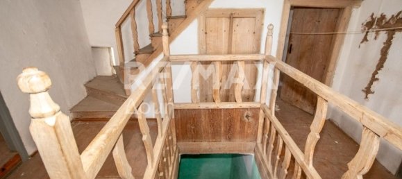 600m² Commercial property in Magnesia, Greece No. 752 16