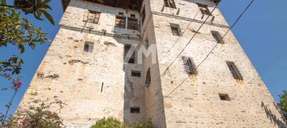 600m² Commercial property in Magnesia, Greece No. 752 4