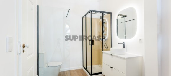 2 Schlafzimmer Wohnung in Lisbon, Portugal, Nr. 159742 10