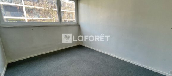 3 bedrooms Apartment in Lille, France No. 89169 7