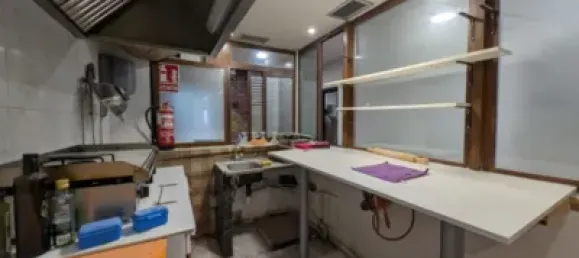 135m² Commercial property in Zaragoza, Spain No. 172476 7