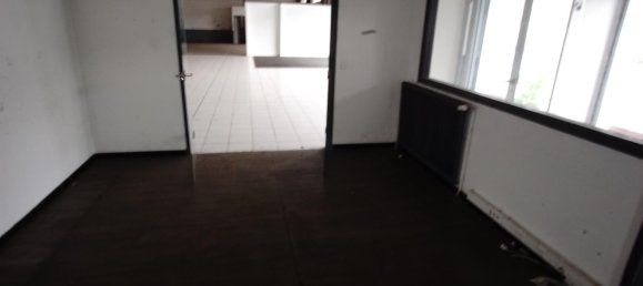 Gewerbliche Immobilie in Mirande, France 1318m², Nr. 300189 7