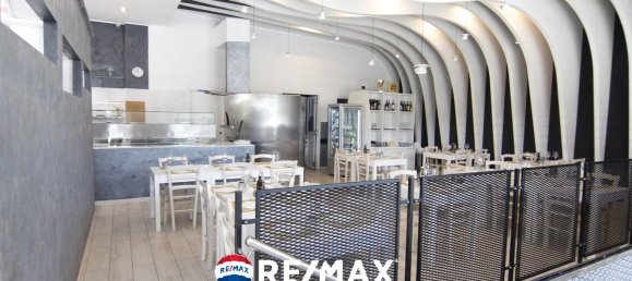 2غرفة عقار تجاري في Bisuschio, Italy رقم 262512 5