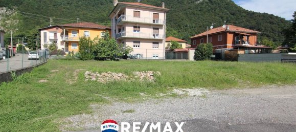 2غرفة عقار تجاري في Bisuschio, Italy رقم 262512 17