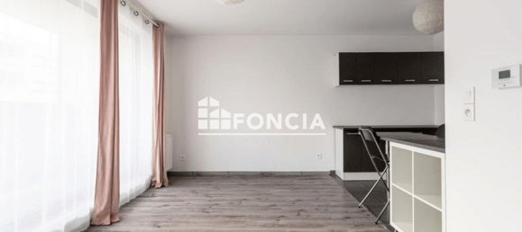 1 غرف نوم شقة في Roubaix, France رقم 330000 2