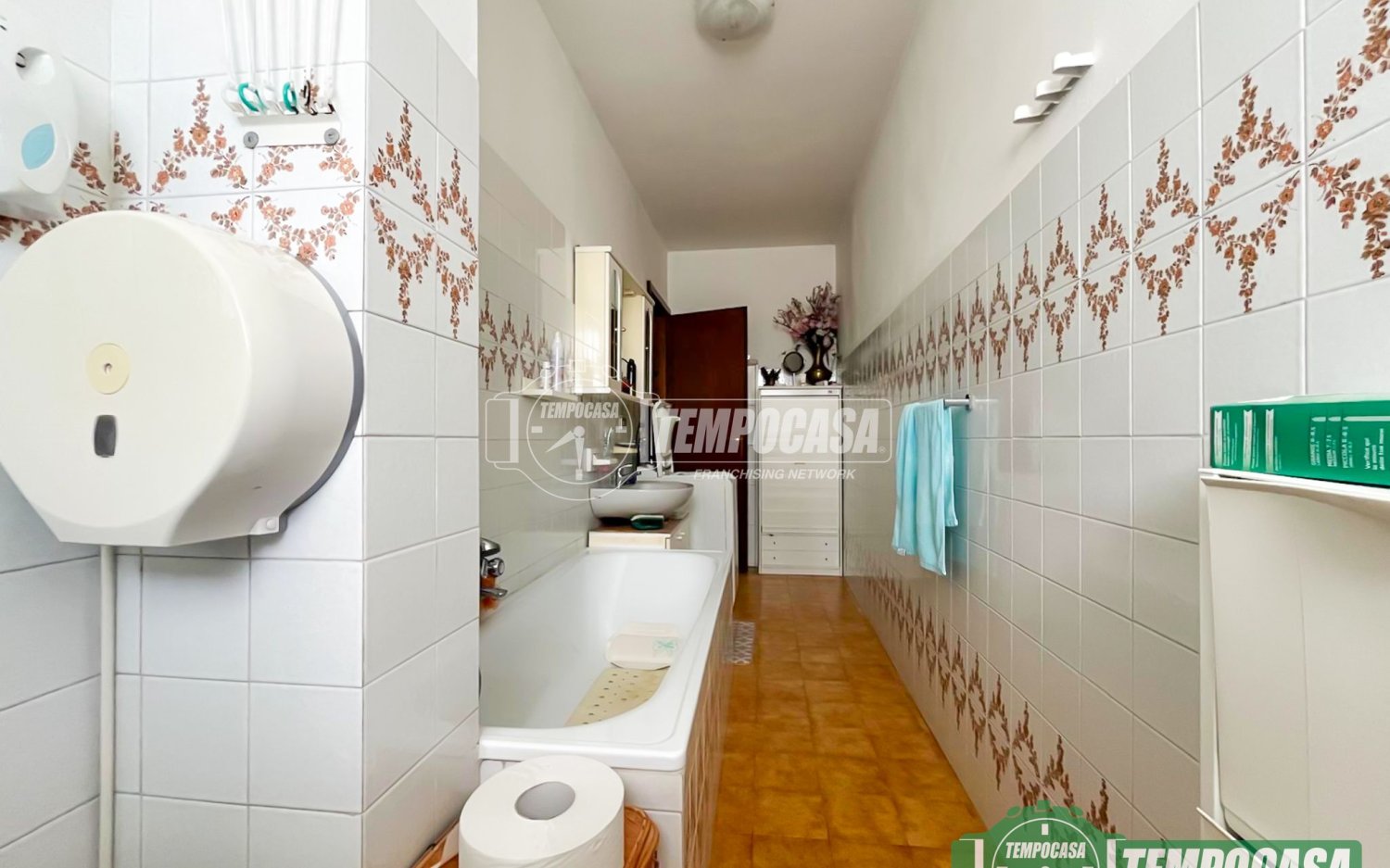 3 غرف نوم شقة في San Donato Milanese, Italy رقم 24828