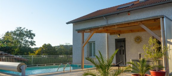 4 bedrooms House in Le Chambon-Feugerolles, France No. 356282 4