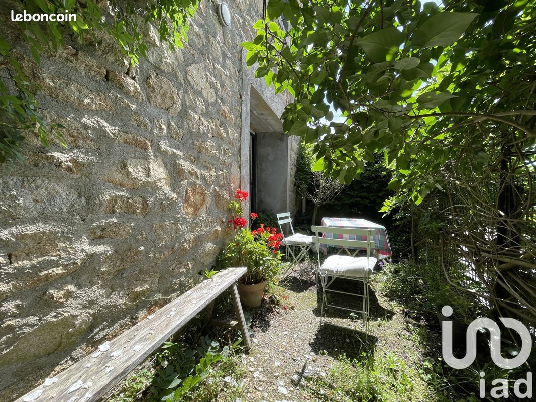 Casa de 3 dormitorios en Etel, France No. 334655