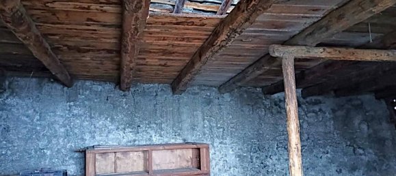 8 rooms House in Usseaux, Italy No. 62850 9