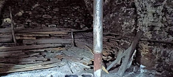 8 rooms House in Usseaux, Italy No. 62850 5