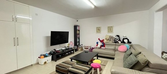 5 bedrooms Villa in Paphos, Cyprus No. 10310 7