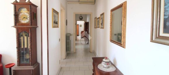 2 bedrooms Apartment in Pogliano Milanese, Italy No. 356302 8