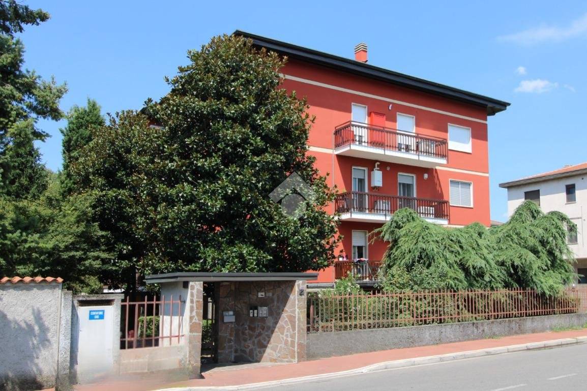 2 bedrooms Apartment in Pogliano Milanese, Italy No. 356302