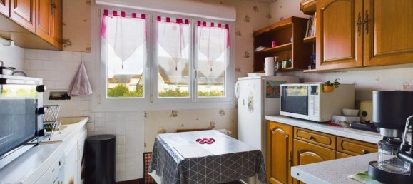 4 bedrooms House in Anglure, France No. 155112 14