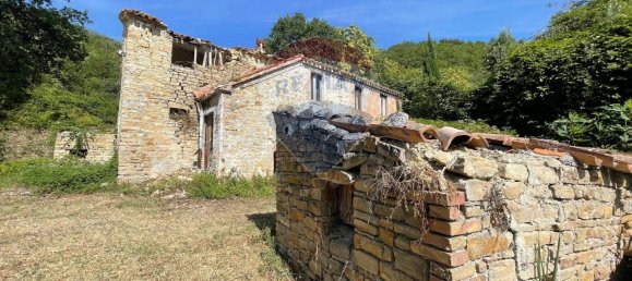 7 rooms House in Serra San Quirico, Italy No. 1802 26