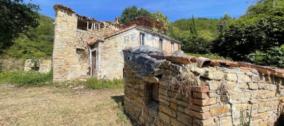 7 rooms House in Serra San Quirico, Italy No. 1802 7
