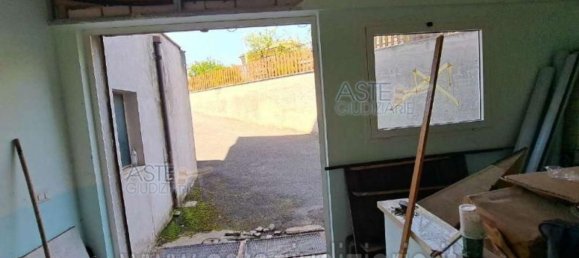 5 rooms Apartment in Rome, Italy No. 290164 34