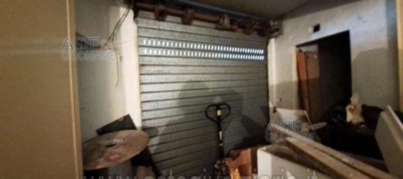 5 rooms Apartment in Rome, Italy No. 290164 30