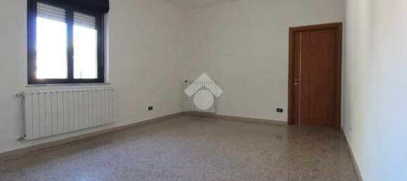 Квартира с 3 спальнями в Вилла Сан Джованни, Италия № 283725 3