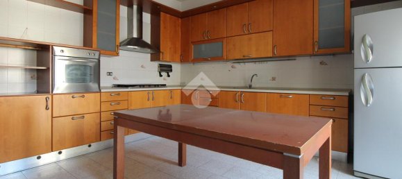 Квартира с 3 спальнями в Вилла Сан Джованни, Италия № 283725 6