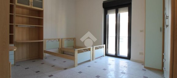 Квартира с 3 спальнями в Вилла Сан Джованни, Италия № 283725 13