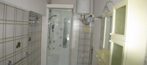 5 rooms Apartment in Osimo, Italy No. 151544 19