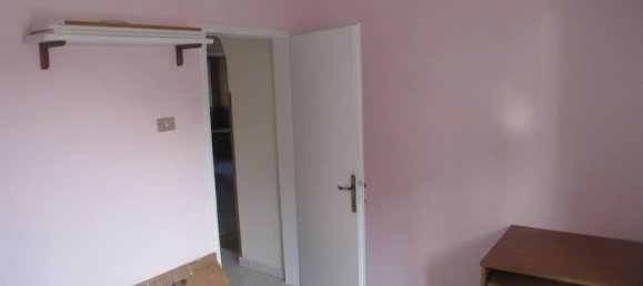 5 rooms Apartment in Osimo, Italy No. 151544 16